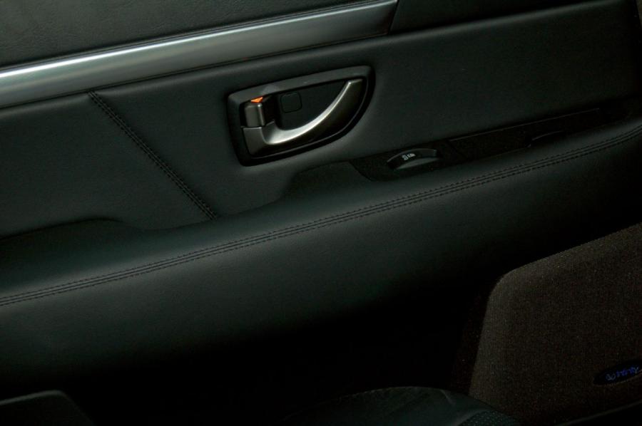  Kia Amanti 2007 года  (фото 11 из 32)